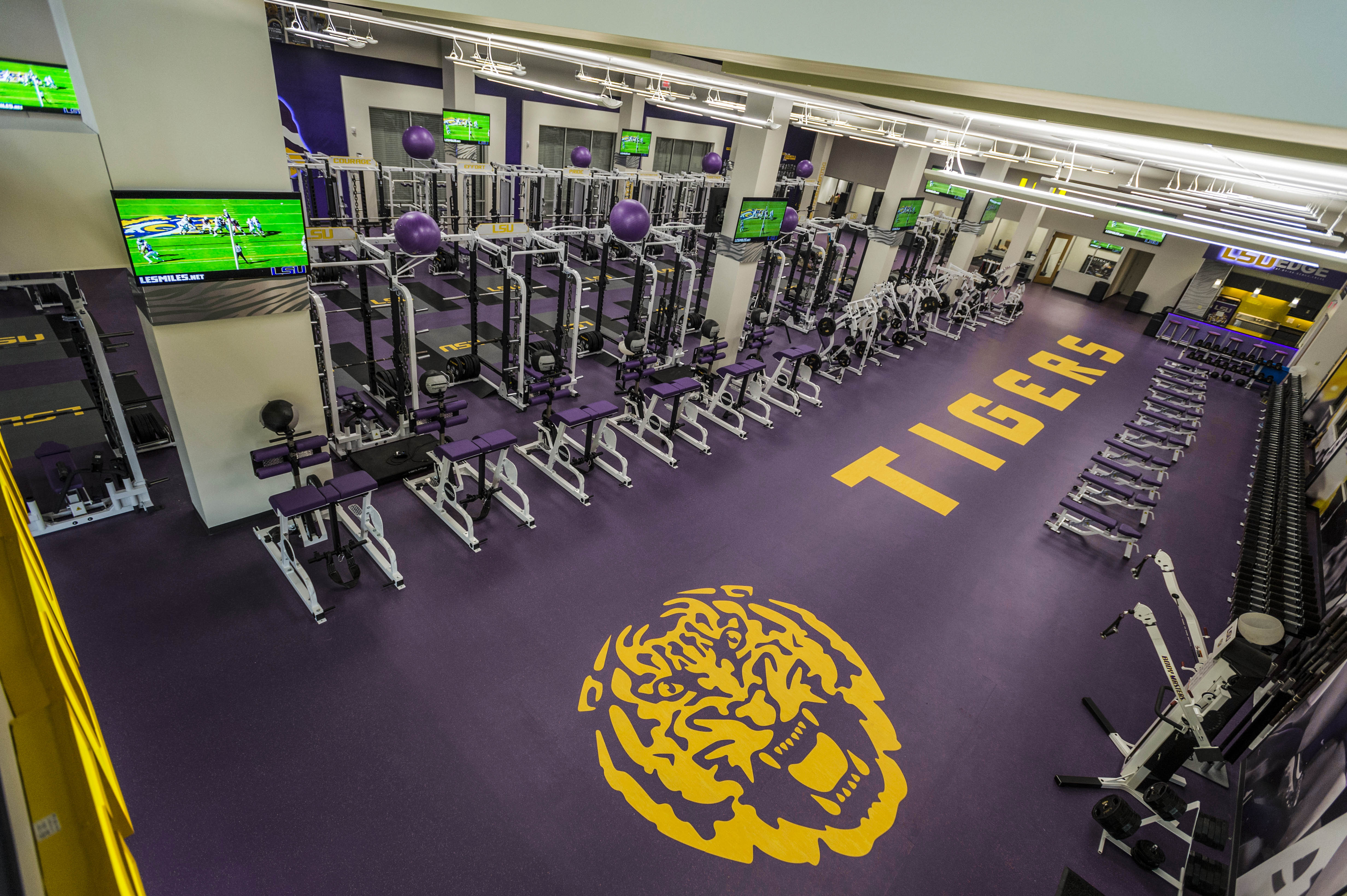 image.title Fbops Weight Room0058